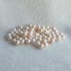 Pearls - white round 5.5-6 mm drilled PP11