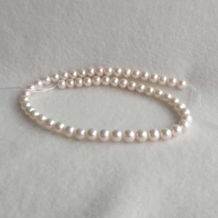 Pearls - round white PE27-A