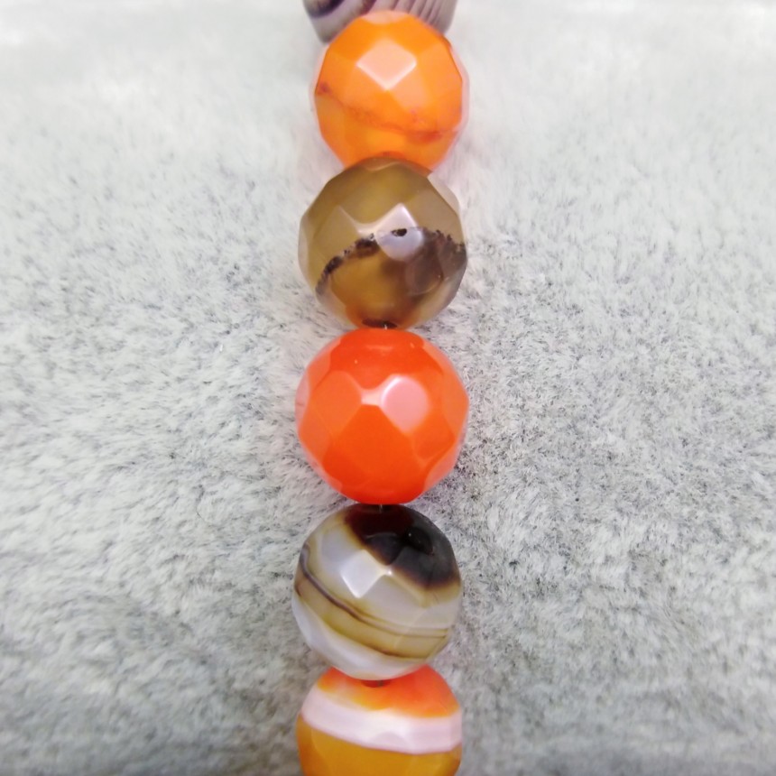Bracelet with orange agates KB05-2
