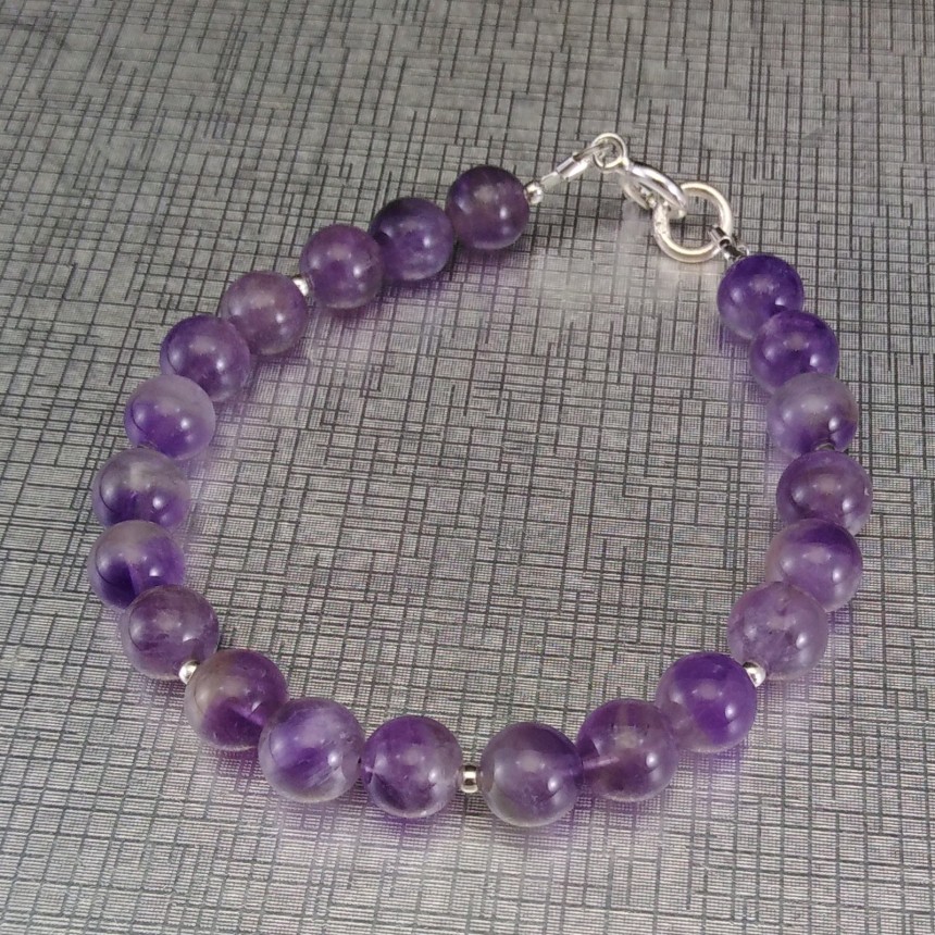 Purple amethyst bracelet with silver balls 20 cm KB08