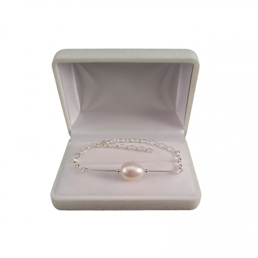 An elegant bracelet made of natural white pearls, rice, 19, 20 or 21 cm PB26 