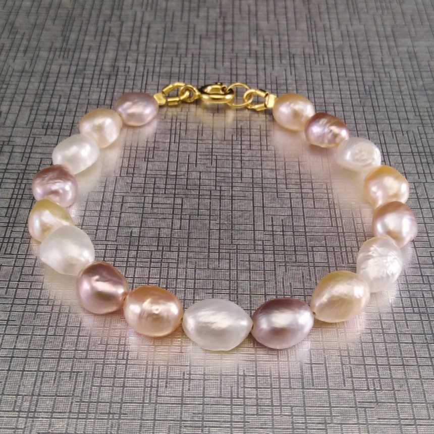 Bracelet made of natural multicolored corn pearls 19, 20 or 21 cm PBP80-D