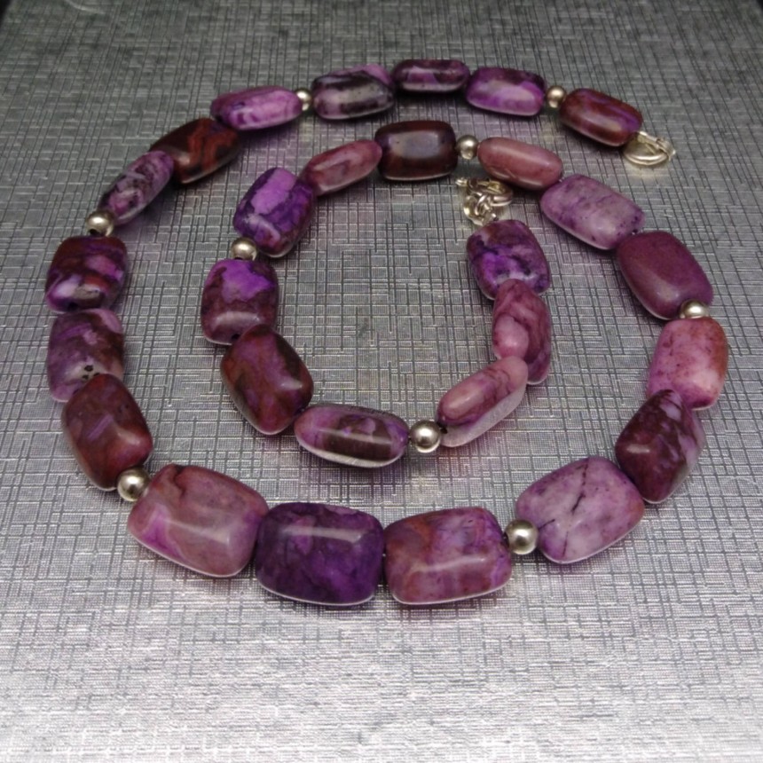 Purple agate necklace with silver elements 44 cm KN21