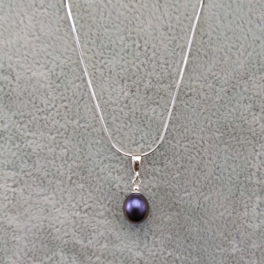 Pendant with real pearl purple tear 7-10 mm PW16-B
